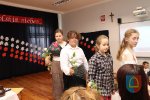 Patriotyczna inscenizacja uczniów szkoły w Łagiewnikach 2021 r.