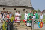Poświęcenie placu zabaw w Gromadzicach