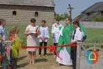Poświęcenie placu zabaw w Gromadzicach